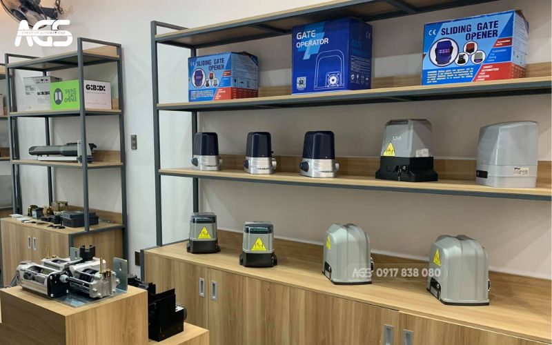 Sản phẩm luôn sẵn sàng tại showroom AGS