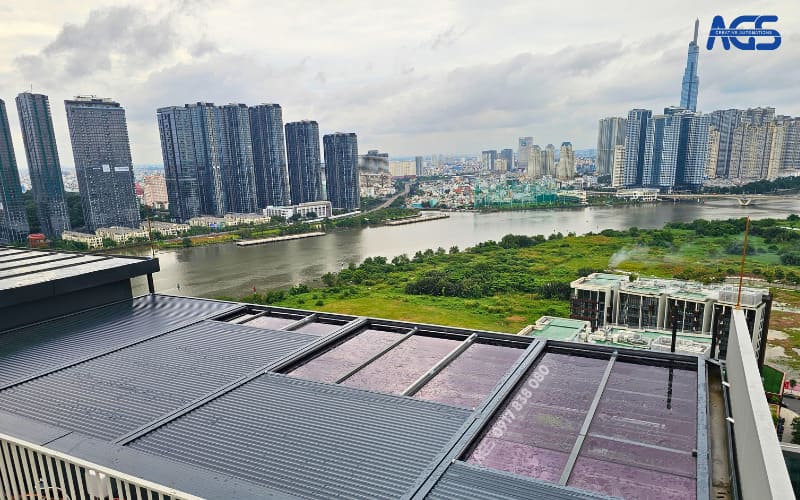 Công trình 4 mái nhôm cuốn cao cấp tại The Opera Residence có thể đóng mở đa cấp độ