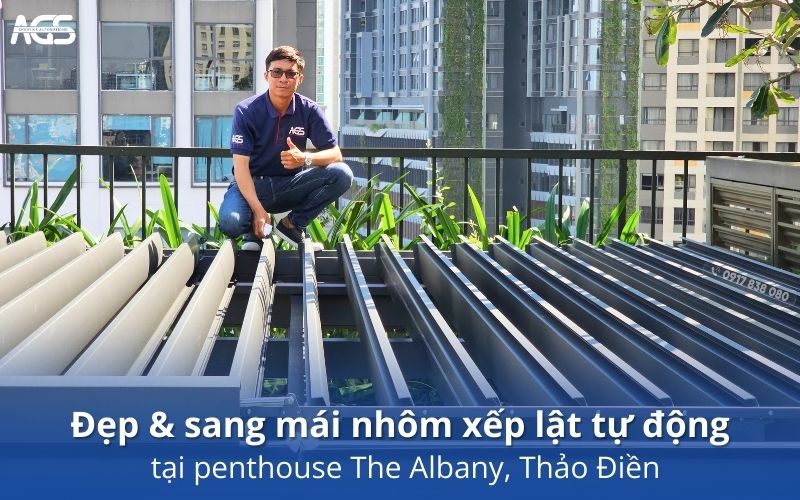 i nhôm xếp lật tự động tại penthouse The Albany