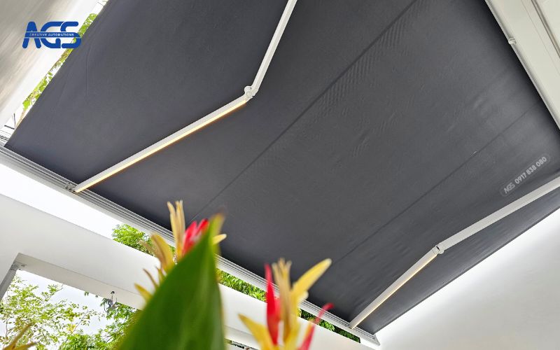 Mái hiên tự động có chất lượng cao cấp, dễ dàng điều chỉnh qua remote rất tiện lợi