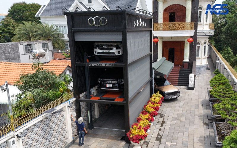 Garage 3 tầng nổi được AGS lắp đặt tại biệt thự của một đại gia có tiếng 
