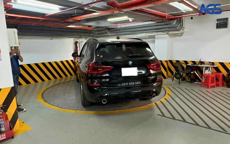 Mâm quay tự động tại Garage nhà anh Thắng - Bình Thạnh