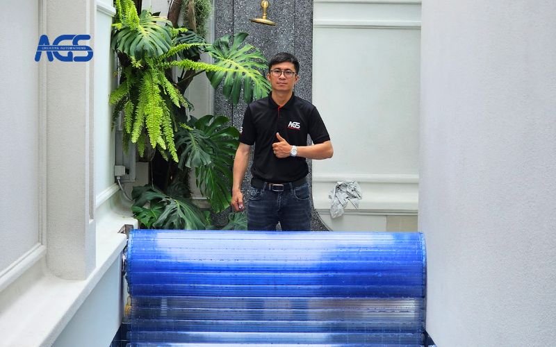 Nhân viên AGS kiểm tra, hoàn tất bàn giao sản phẩm cho khách hàng