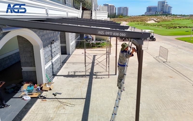 Mái bạt xếp bền bỉ, thẩm mỹ của AGS.