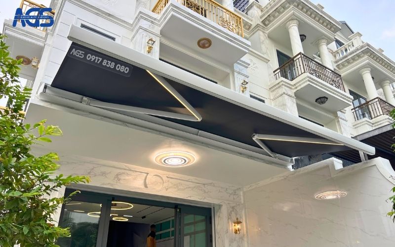 Sản phẩm tôn thêm vẻ đẹp cho căn biệt thự.