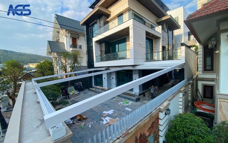 Hệ khung nhôm chất lượng độ bền hàng chục năm không gỉ sét.