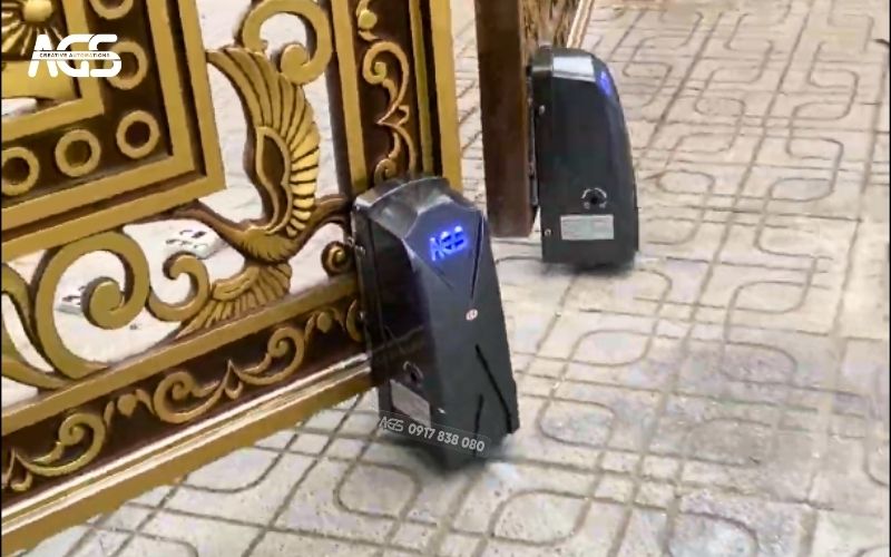2 motor có lực kéo đến 1,2 tấn.